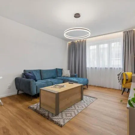 Apartment Modern Near Train Station #11