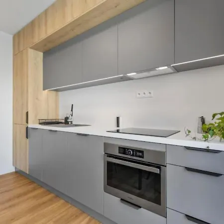 Apartamento Modern Near Train Station #11